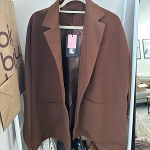 PrettyLittleThing brown blazer